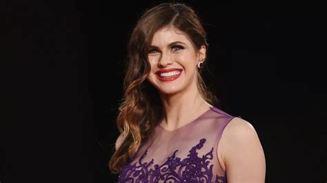 Alexandra Daddario on ‘True Detective’s’ Misogyny Claims and。